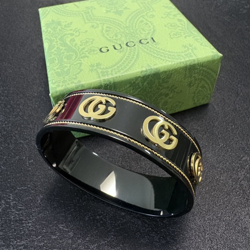 Gvc*1 bracelets